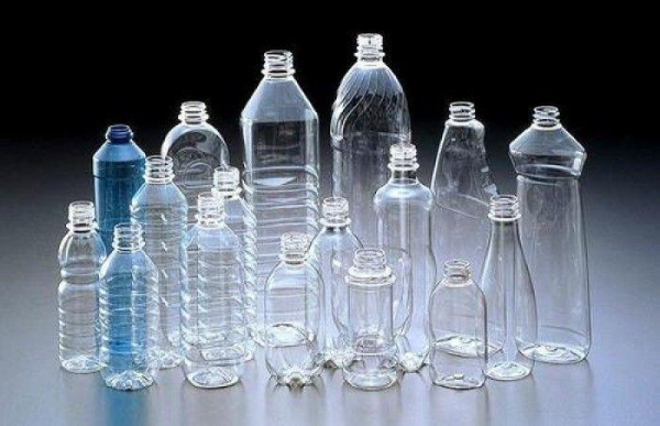 Nhựa HDPE được dùng để sản xuất chai đựng nước
